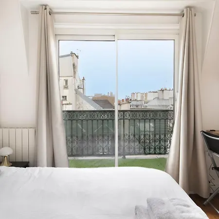 Appartement Vertus Paris Room photo