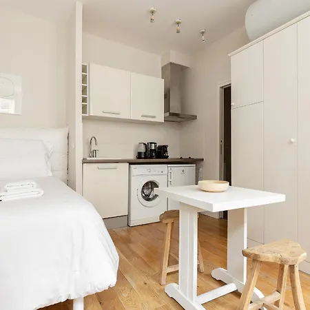 Appartement Vertus Paris Room photo